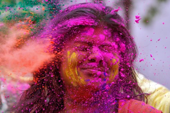 2017-03-10t121920z_1255344717_rc1cb1fb1d10_rtrmadp_3_festival-holi-india-1489386217